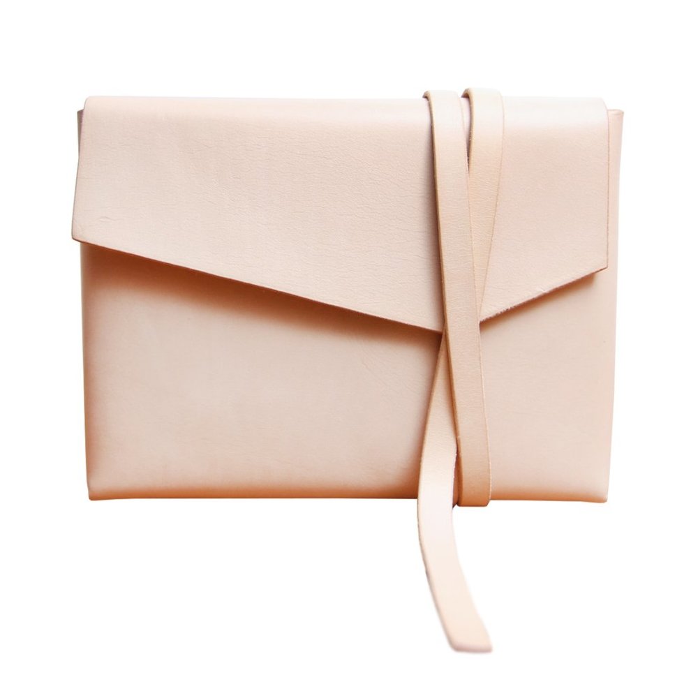 Busk and Bask maar | wrap clutch-case